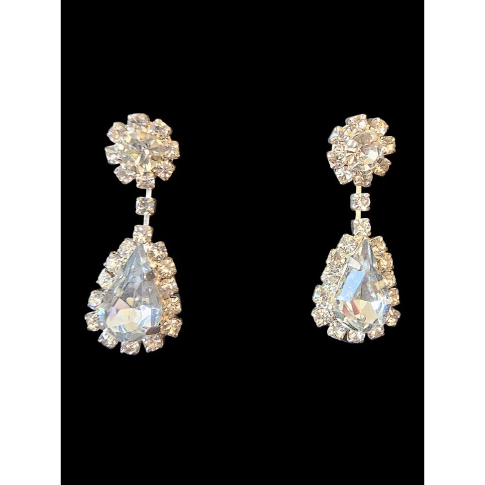 NWOT Large White Crystal Cluster Necklace/Earring Set - Picture 4 of 5